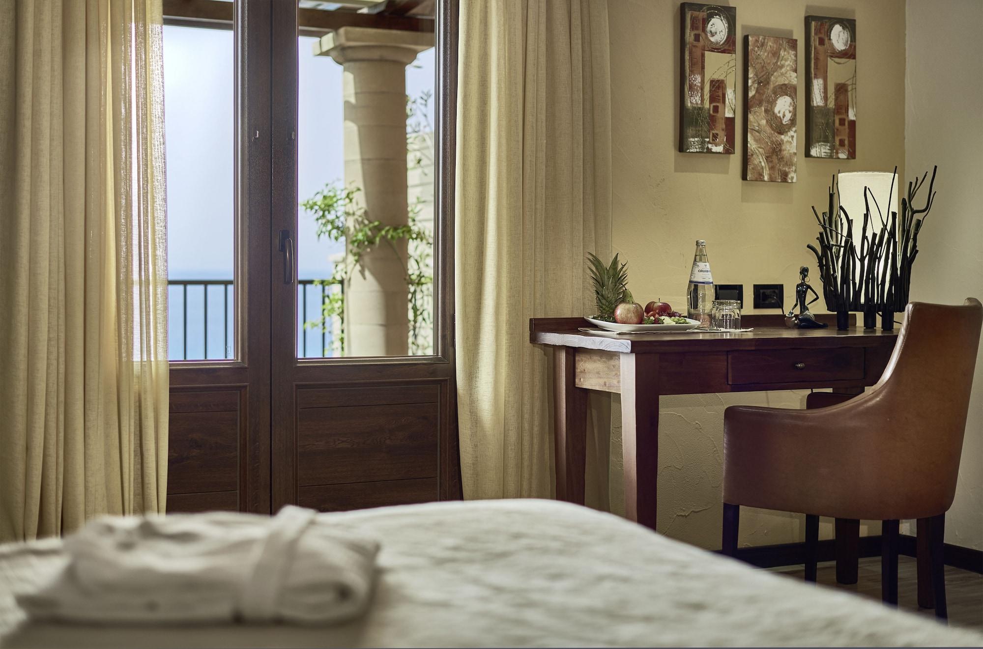 Hotel Rocca Della Sena 4*