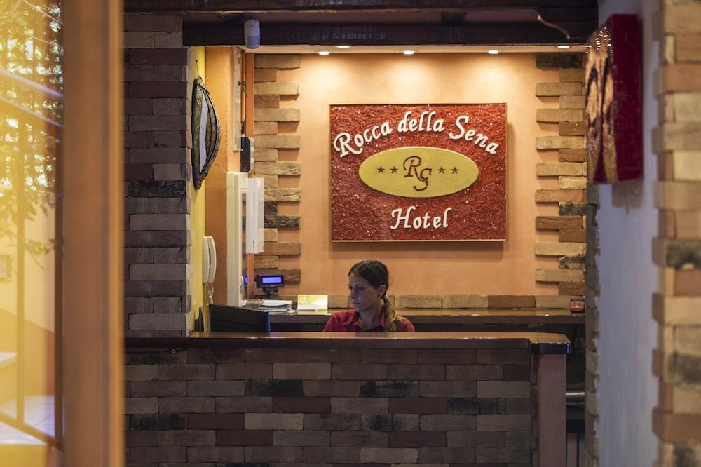 Rocca Della Sena Hotel