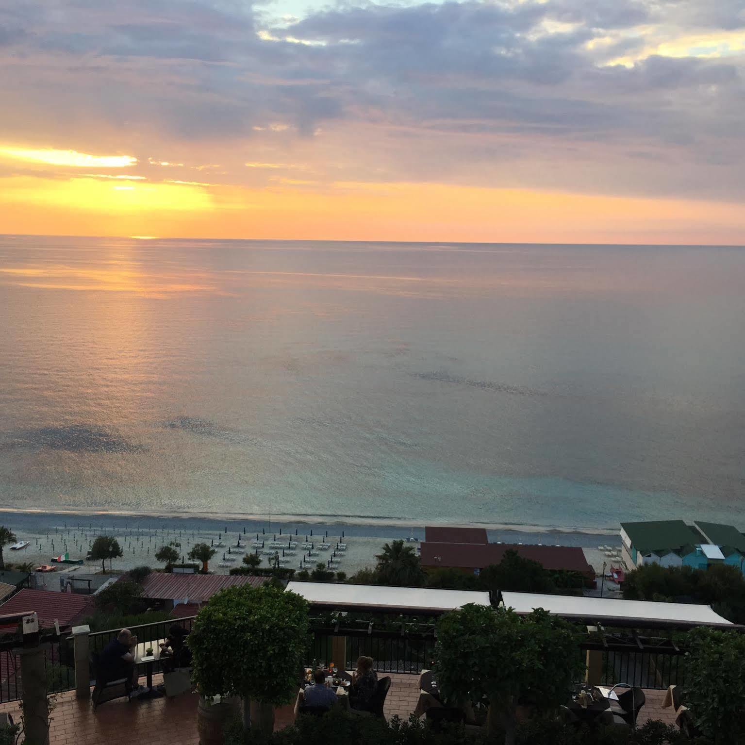 Rocca Della Sena Hotel 4*
